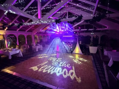 Beessounddisco.com lighting setup